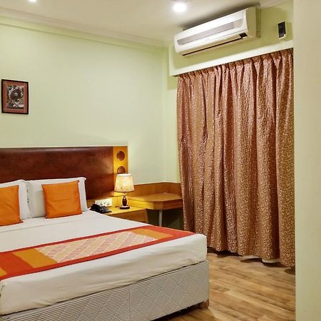 Oyo 6110 Thalassa Suites 班加罗尔 外观 照片