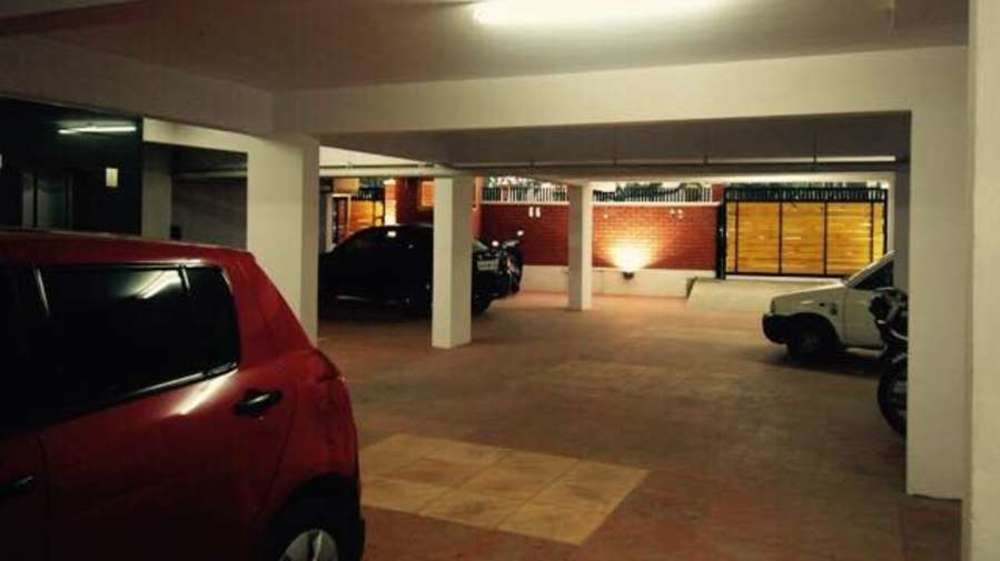 Oyo 6110 Thalassa Suites 班加罗尔 外观 照片