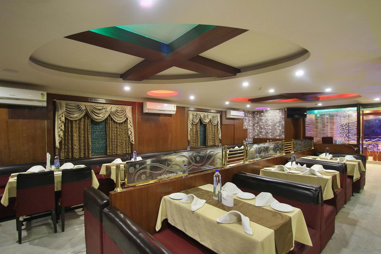 Oyo 6110 Thalassa Suites 班加罗尔 外观 照片
