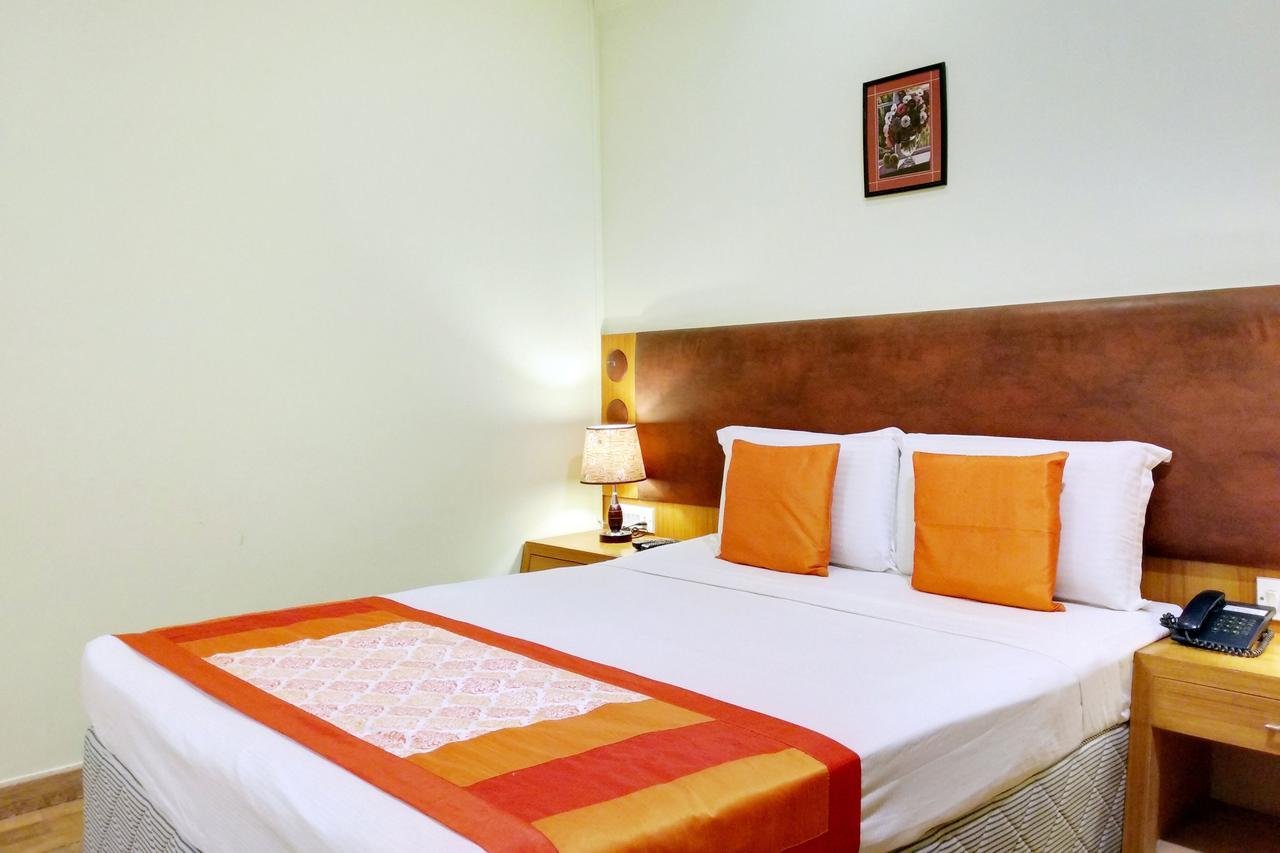 Oyo 6110 Thalassa Suites 班加罗尔 外观 照片