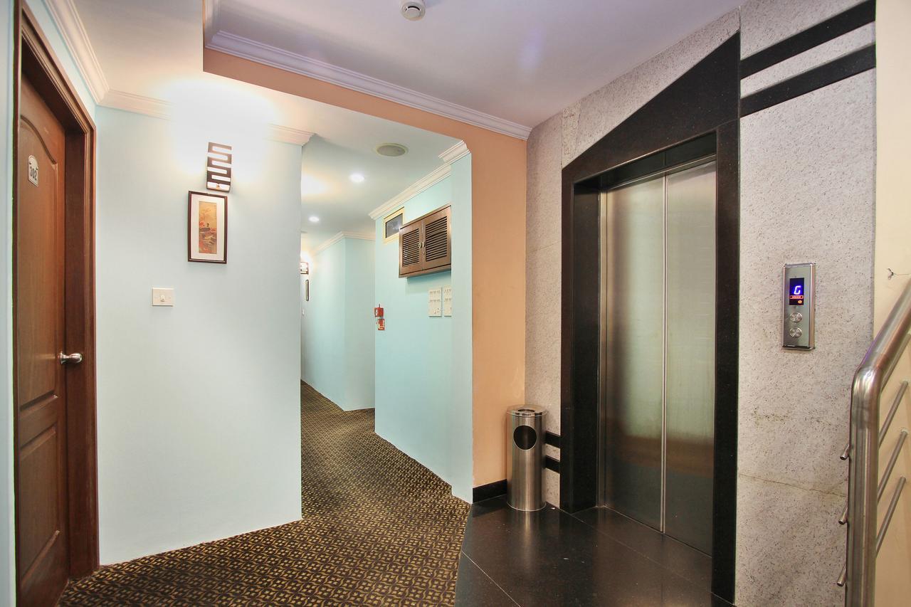 Oyo 6110 Thalassa Suites 班加罗尔 外观 照片